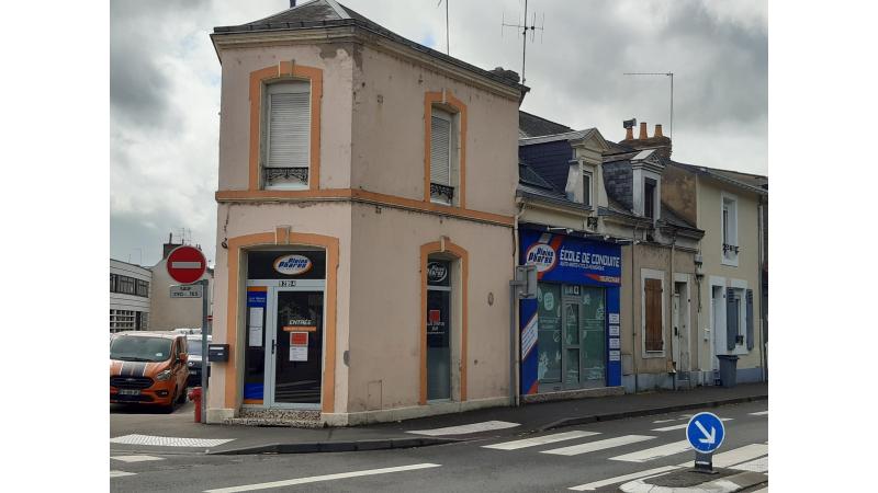 Yourcenar boulevard de la petite vitesse auto école pleins phares moto école pleins phares gare sud